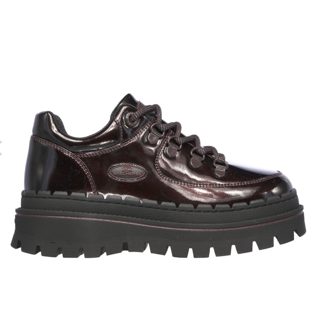 Skechers jammers in burgundy!